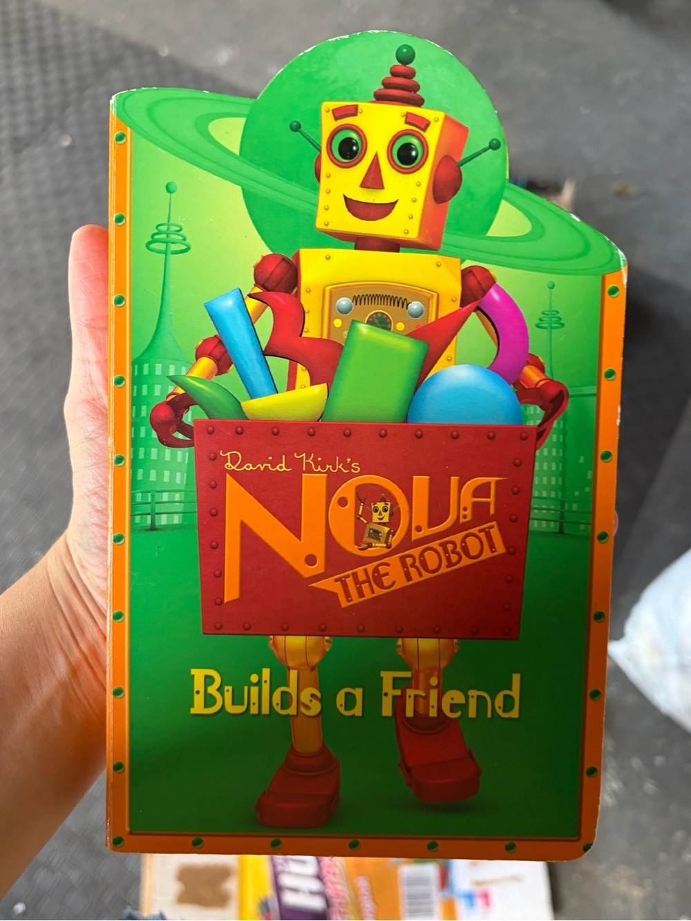 “Nova the Robot builds a friend” - Kids book